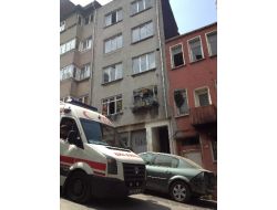 Evine Giren Hırsız Tarafından Bıçaklandı