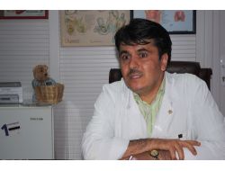 'Günlük En Az 2 Buçuk Litre Su İçmek Şart'