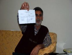 Selde Her Şeyini Kaybeden Kapıcıya 100 Lira Afet Yardımı Yapıldı