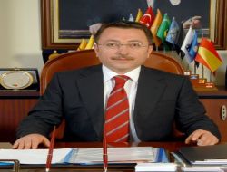 "ana Cadde Ve Bulvar Temizliğinin Büyükşehir Belediyesinin Görevi Olduğu Yönündeki Karar Herkes İçin Bağlayıcı"