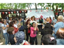 Şehit Ve Engelli Anneleri İle Engelli Çocuklar Kahvaltıda Bir Araya Geldi