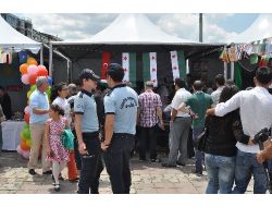 Uluslararası Öğrenciler Fuarı'nda Gerginlik