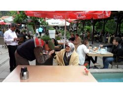 Jandarma'dan 'Anneler Günü' Uygulaması