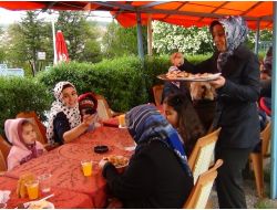 Beşizlerin Annesi Yılın Annesi Seçildi