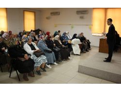 Hasta Yakınlarına Hasta Bakımı Eğitimi Verildi