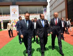 Başmüzakereci Bağış, Expo’yu Ziyaret Etti