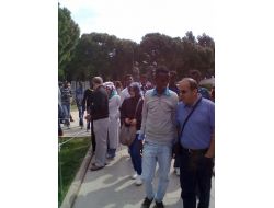 Somalili Öğrenciler Çanakkale Şehitliği'ni Ziyaret Etti