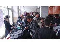 İnci Hanımlar Derneği'nden Öğrenciler Yararına Kermes