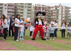 Miniklerin Gösterisi Büyüledi