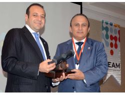 Bağış: Valilerin Yer Değiştirmesi Kardeşlik Duygularını Güçlendirmenin Tezahürü