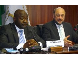 Avrupa Parlamentosu Başkanı: Krizdeyiz Diye Afrika Yardımlarını Kesemeyiz