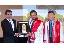 Gediz Üniversitesi’nden Ali Sabancı’ya Fahri Doktora