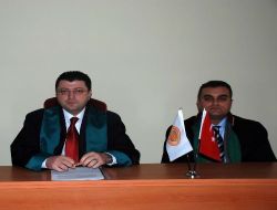 Ispartalı Avukatlardan Kozmik Oda Soruşturmasını Yürüten Hakim Ve Savcılara Destek