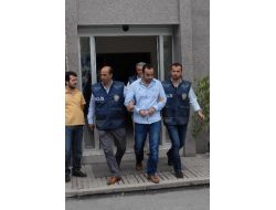 Çift Tabancalı Cinayet Zanlısı İzmir'de Yakalandı