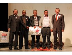 Çiftçiler Tarlada Değil Masada Ter Döktü