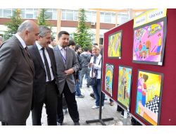 Zihinsel Engelliler Ve Öğrencilerin Emekleri Aynı Sergide Buluştu