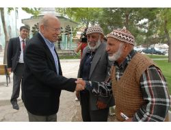 Belediye, Yaşlı Ve Kimsesizleri Unutmuyor