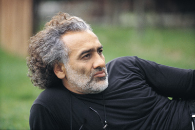 SİNAN ÇETİN MAKYAJ SİLDİRDİ