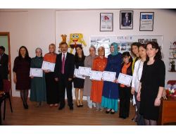 Öğrenciler Kardeşlerinin Sınıfını Yeniledi