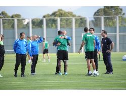 Bursaspor'da Edu Ve Ferdinand Takımla Vedalaştı