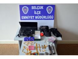 İzmir’in İlçelerine Dadanan Hırsızlık Şebekesi Çökertildi