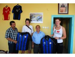 Erciyessporlu Taraftarlar Güney Korelilere Evlerinin Kapısını Açtı