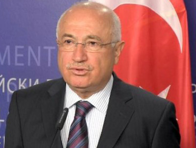 Çiçek: Kırmızı Işıkta Mazot Yakıyoruz