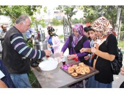 BELEDİYE KANDİL SİMİDİ DAĞITTI