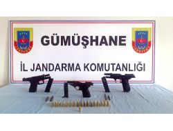 Gümüşhane'de 3 Adet Tabanca Ele Geçirildi