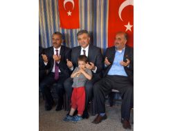 Cumhurbaşkanı, Reyhanlı'da Taziye Ziyaretinde Bulundu