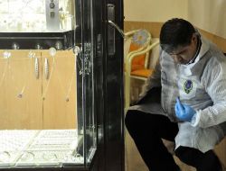 Kuyumcuya Ateş Eden Soyguncular 35 Bin Liralık Altınla Kaçtı!