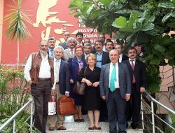 Akil İnsanlar Heyeti Akademisyenlerle Bir Araya Geldi