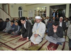 Yozgat’ta Regaip Kandili Dolayısıyla Camiler Doldu Taştı