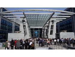 Duruşmalara Yangın Ertelemesi