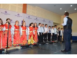 1. Sınıf Öğrencilerinin Yılsonu Şenliği Büyük Alkış Aldı