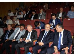 Salih Kapusuz: Yeni Anayasa Konusunda Biraz Ümitsiziz