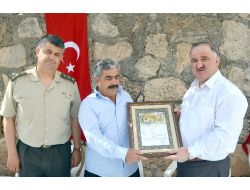 Şehit Altan’ın Şehadet Belgesi Babasına Verildi