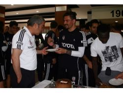 Beşiktaş'ta Ersan Adem Gülüm’e Doğum Günü Kutlaması