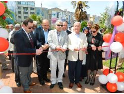 Umut Derneği Geleneksel Bahar Şenliği Coşkulu Başladı