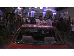 Yasada Dışı Eylemde Polisin Sıktığı Tazyikli Su Meslektaşını Yaraladı