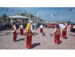 Kuşadası’nda 19 Mayıs Karada, Havada Ve Denizde Kutlandı