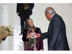 Mehmet Görmez'in Eşi ‘kur'an’da Anne Kadınlar’ı Anlattı