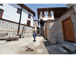 Ankara Kalesi’nde Restorasyon Sürüyor