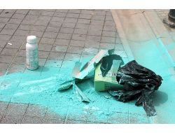 Şüpheli Paketten Kayısı İlaçları Çıktı!