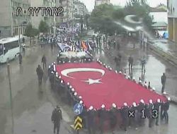 Ay Ve Yıldız Mobese Kameralarına Yansıdı