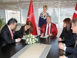 Mahmut Özgener Şahit Oldu, Cevat Durak Nikahı Kıydı