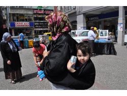 Dünya Süt Günü'nde Balıkesir'de 3 Ton Süt Dağıtıldı