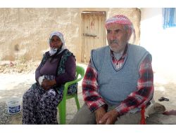 65 Yıldır Kimlik Alamayan Kadın, Yetkililerden Yardım İstiyor