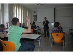 Turgut Özal Akademisi, Liselileri Üniversitede Eğitiyor