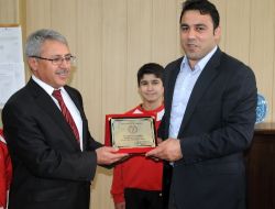 Asrın Güreşçisi’nden Batman Üniversitesine Ziyaret